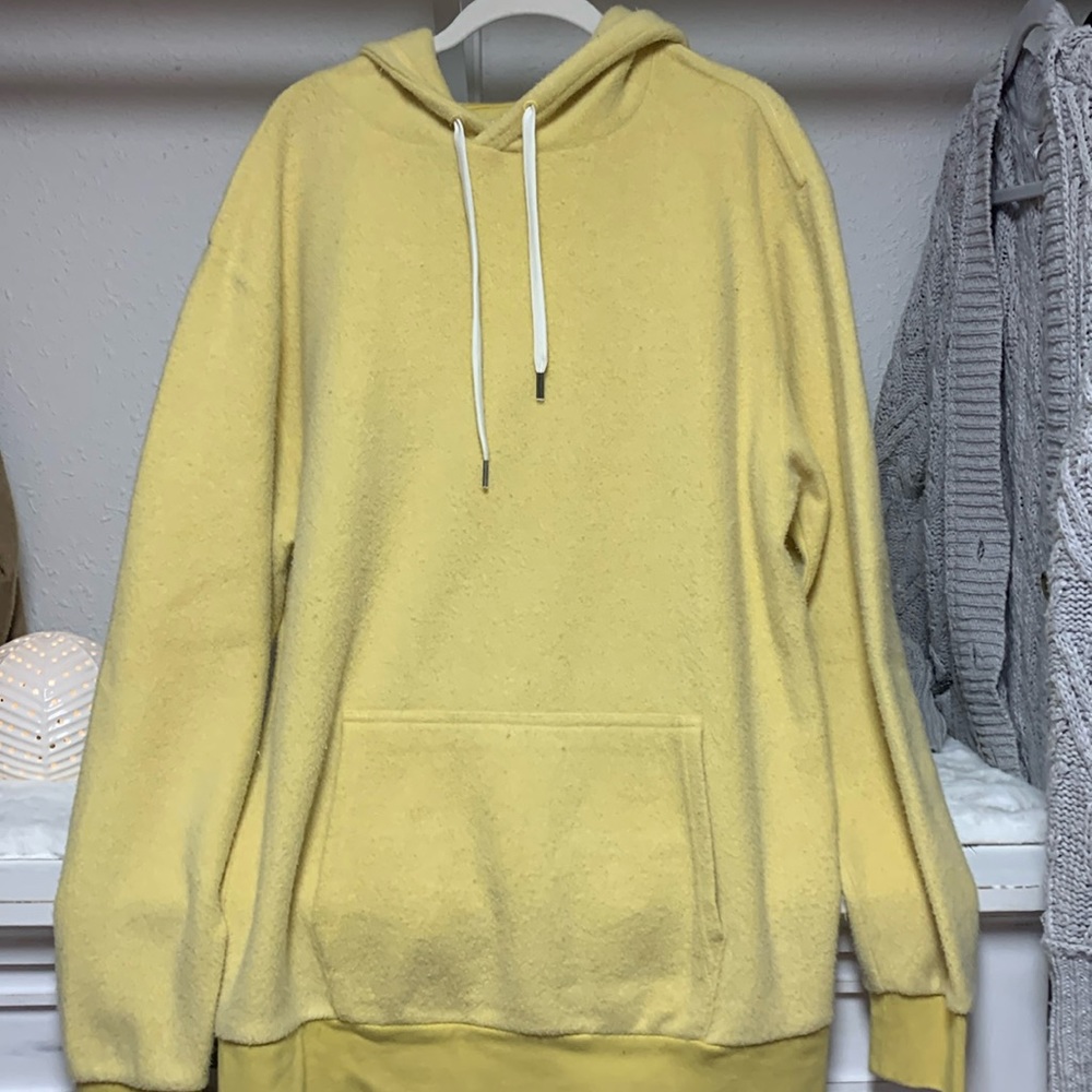 Feat BlanketBlend Hoodie | Soft yellow | L